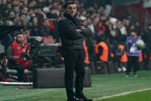 Vincenzo Montella, millilerin 21. yabanc teknik direktr oldu