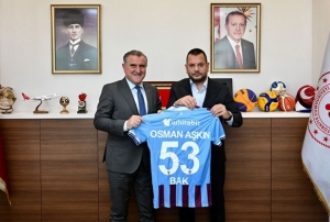 Trabzonspor Bakan Erturul Doan, Bakan Bak ziyaret etti