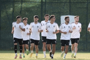 Altay'da deme krizi, oyuncular antrenmana kmad