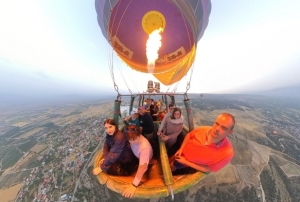 Pamukkale'de Balonlar Ykseliyor