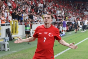 Kerem Aktrkoğlu'dan milli tak&