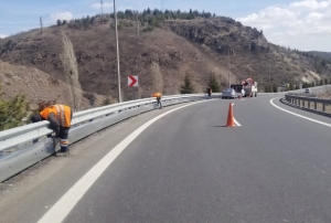 177 Kilometre Motorcu Dostu Bariyer!