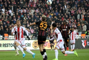 Galatasaray ile Sivasspor 38. randevuda