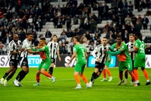 Beikta, Antalyada 4 matr kazana