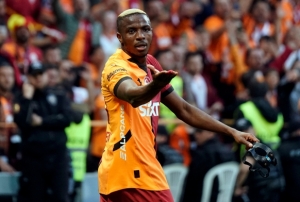 Victor Osimhen bu sezon 36. goln a