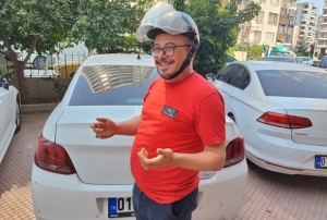 Otomobil srcsne kask' cezas oku