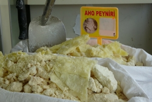 Aho peyniri iin corafi iaret bav