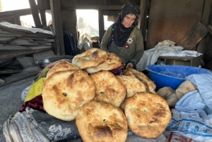 Tandr yanyor, kltr yaatlyor