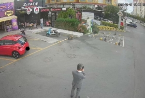 MT, sraile casusluk yapan dedektifi yakalad