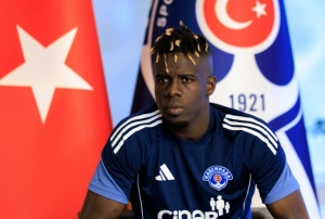 Gueye, gzn gol krallna dikti!