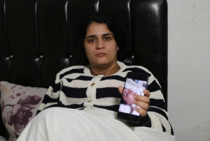 Eşi boğazını kesti engelli kaldı