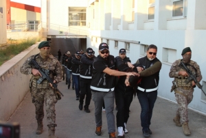 ‘Bayğaralar’ çetesinin firarileri!