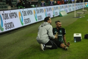 Serdar Dursun camiadan özür diledi