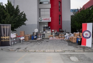 Dönüşüm merkezi, uyuşturucu yuvası o