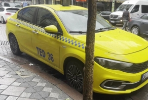 Zeytinburnu’nda taksici bıçaklanarak