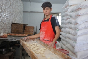 6 yıldır meslek öğrenmek için emek veriyor