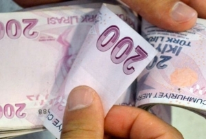 Her emekli �al��an�n ayl��� kesilmiyor