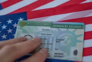 ABD, Ye�il Kart program�n� s�resiz ask�ya ald�