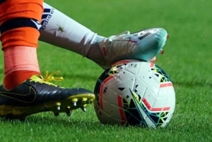 Malatya Ye�ilyurtspor'a top toplay�c� cezas�