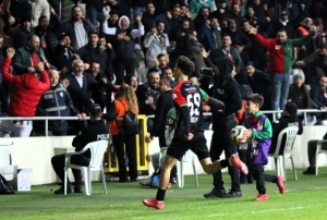 Be�ikta� ve Trabzonspor da Adem Ye�ilyurt'la ilgileniyor