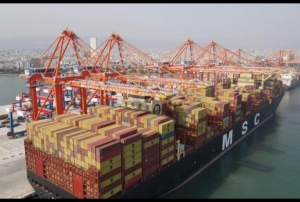 Mega gemilerin yeni adresi Mersin Limanı oldu