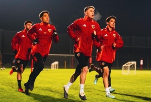 Kayserispor�un Antalya kamp� ba�lad�