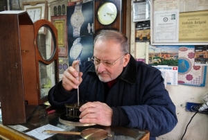 Yar�m as�rd�r zamana ince ayar veriy