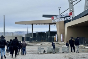 �ranl�lar Trump'a tepkili: Sorunumuz