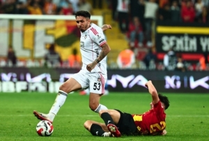 Be�ikta� ile Kayserispor 50. randevu