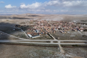 K�yde ilgin� arazi s�k�nt�s�