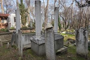 Mezar taşları Pontus vahşetini anlatıyor