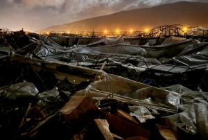 Antalya'da hortum seraları yıktı geçti