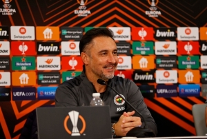 İlk maçı Fenerbahçe'ye karşı!