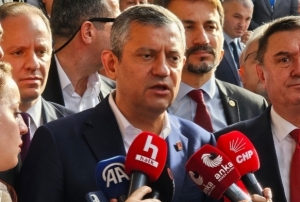 �zg�r �zel'den 'Tanju �zcan' a��klamas�