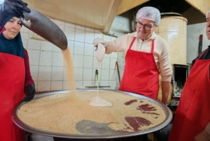 'Susaml� helva' tezgahlarda!