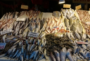 Bal�k fiyatlar� d��t�, sat��lar artt�