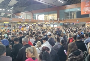 Sabiha G�k�en'de hava muhalefeti engeli: 127 sefer iptal edildi