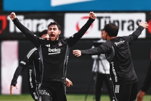Beşiktaş, Fenerbahçe maçı hazırlıklarını sürdürdü