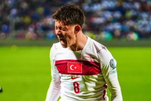 24 y�l sonra D�nya Kupas�'nday�z!