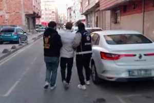 6 ilde g��men ka�ak��l��� operasyonu!