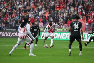 Samsunspor: 2 - Be�ikta�: 1