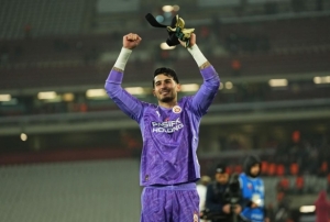 Derbide g�zler kalecilerde