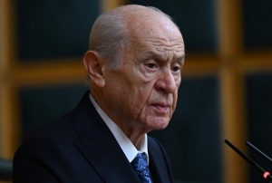 MHP lideri Bah�eli'den Amedspor'a te