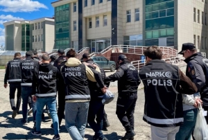 Zehir tacirlerine �afak operasyonu