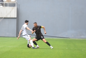 Yasin Öztekin, transfer iddialarını yalanladı
