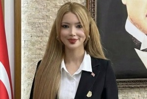 'Barbie Kaymakam' vali yardımcısı oldu