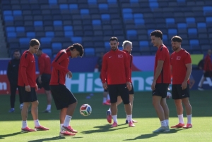 A Milli Futbol Tak�m�, ABD ma�� haz�