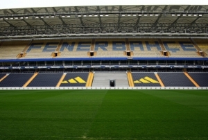 UEFA'dan Fenerbah�e'ye 7 milyon Euro