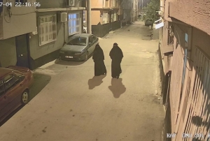 40 dakikada servet �ald�lar