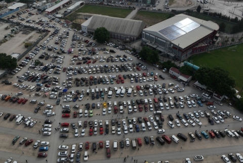 Alt�n ve g�m�� ikinci el otomobili sollad�